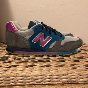 COPY - New balance 373